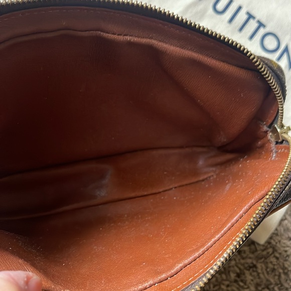 Louis Vuitton Marly Dragonne Monogram Wristlet - Picture 13 of 14